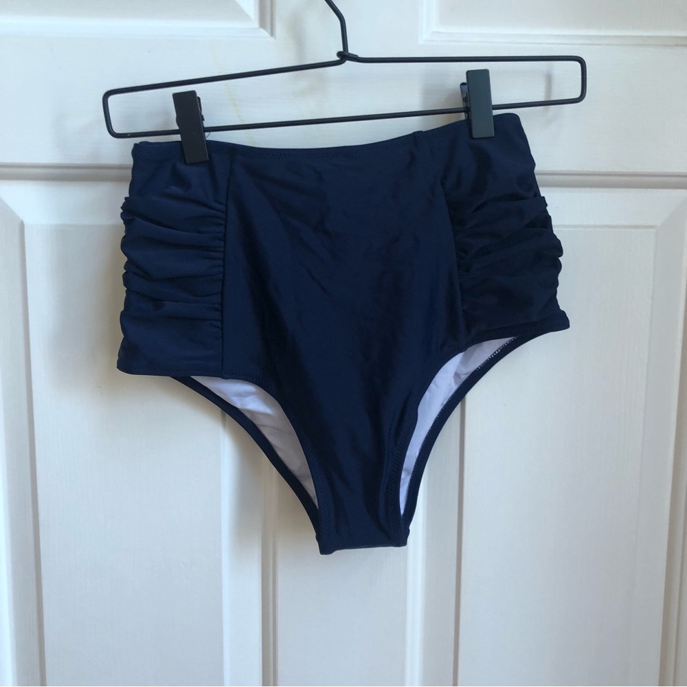 Cupshe highwaisted navy bottoms nwt